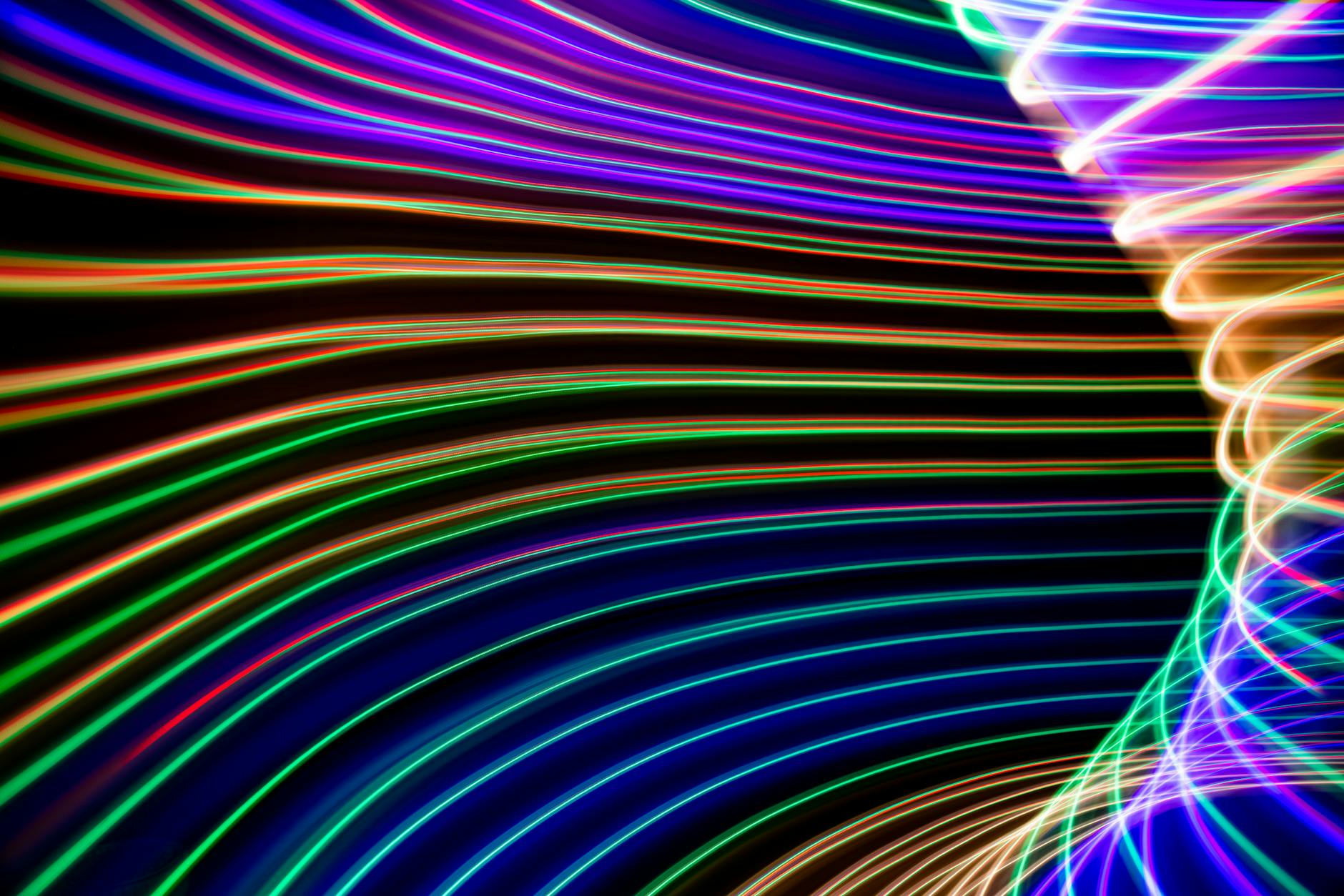 MiniMax M2.7, le modèle IA qui se perfectionne tout seul